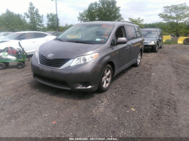 Photo 1 VIN: 5TDKK3DC7CS178062 - TOYOTA SIENNA 