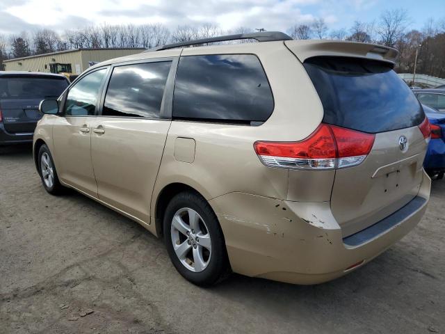 Photo 1 VIN: 5TDKK3DC7CS182385 - TOYOTA SIENNA LE 