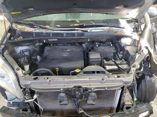 Photo 11 VIN: 5TDKK3DC7CS211464 - TOYOTA SIENNA LE 