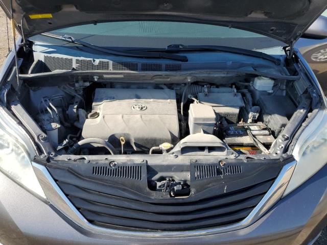 Photo 11 VIN: 5TDKK3DC7CS211559 - TOYOTA SIENNA LE 