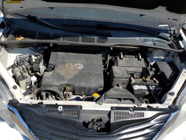 Photo 6 VIN: 5TDKK3DC7CS216423 - TOYOTA SIENNA LE 