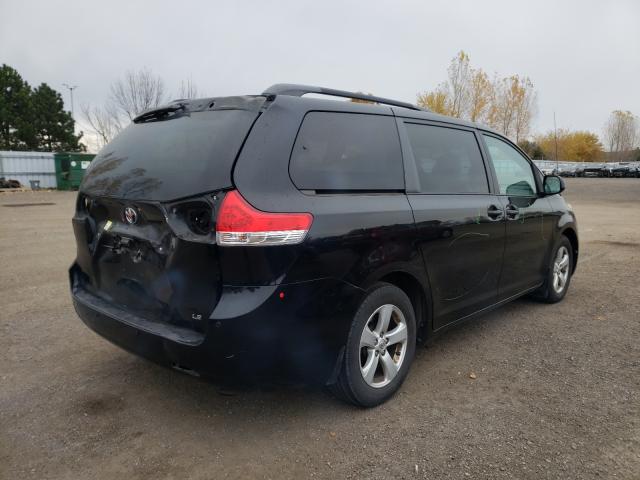 Photo 3 VIN: 5TDKK3DC7CS221282 - TOYOTA SIENNA LE 