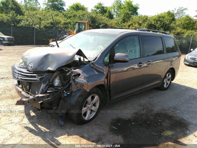 Photo 1 VIN: 5TDKK3DC7CS237305 - TOYOTA SIENNA 