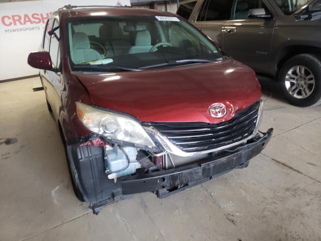 Photo 8 VIN: 5TDKK3DC7CS245338 - TOYOTA SIENNA LE 