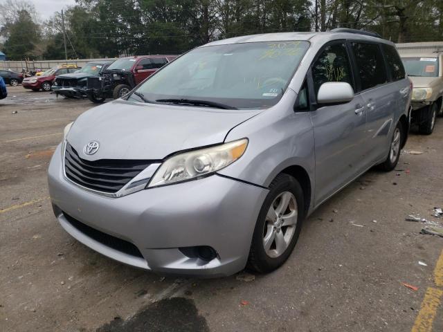 Photo 1 VIN: 5TDKK3DC7CS272104 - TOYOTA SIENNA 