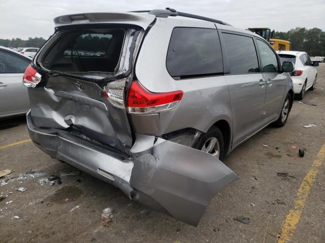 Photo 3 VIN: 5TDKK3DC7CS272104 - TOYOTA SIENNA 