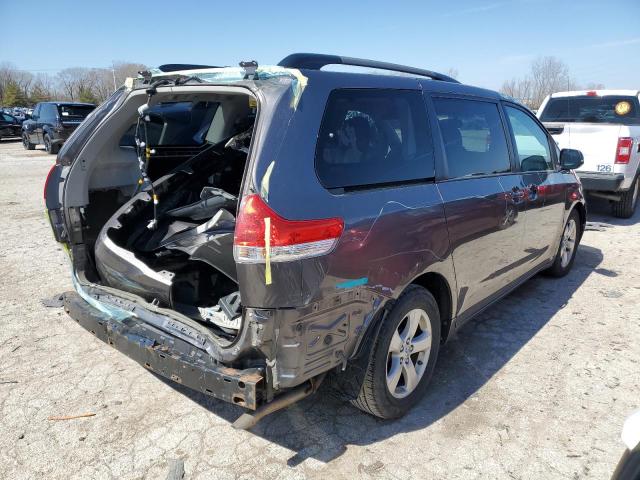 Photo 2 VIN: 5TDKK3DC7DS299966 - TOYOTA SIENNA LE 