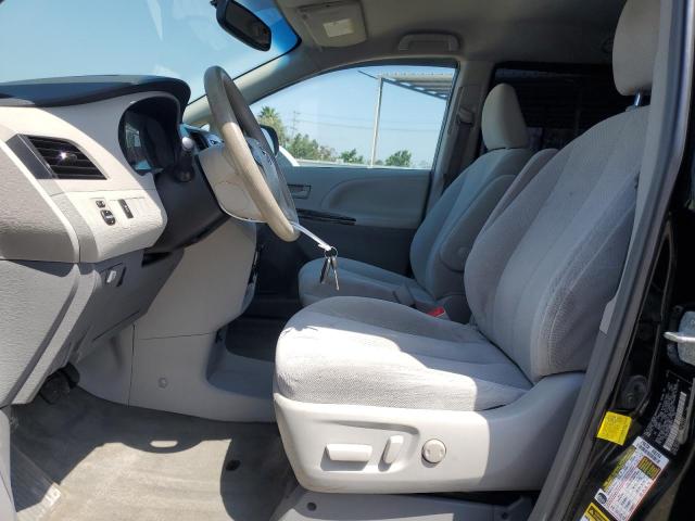 Photo 6 VIN: 5TDKK3DC7DS322601 - TOYOTA SIENNA LE 