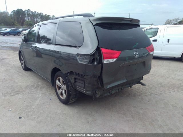 Photo 2 VIN: 5TDKK3DC7DS336630 - TOYOTA SIENNA 