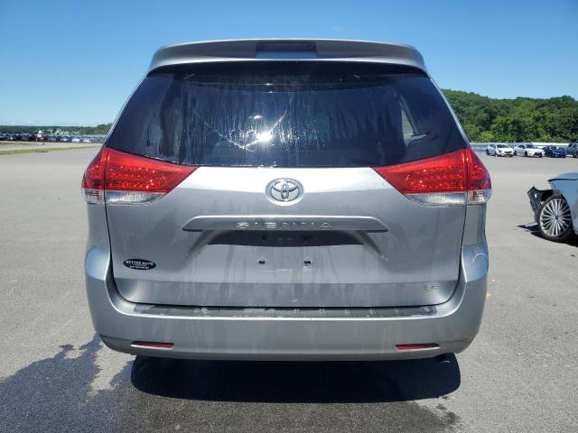 Photo 5 VIN: 5TDKK3DC7DS340029 - TOYOTA SIENNA LE 