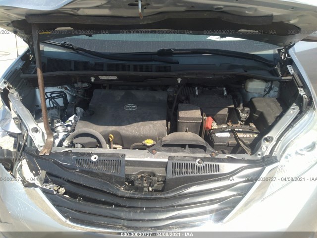 Photo 9 VIN: 5TDKK3DC7DS354108 - TOYOTA SIENNA 