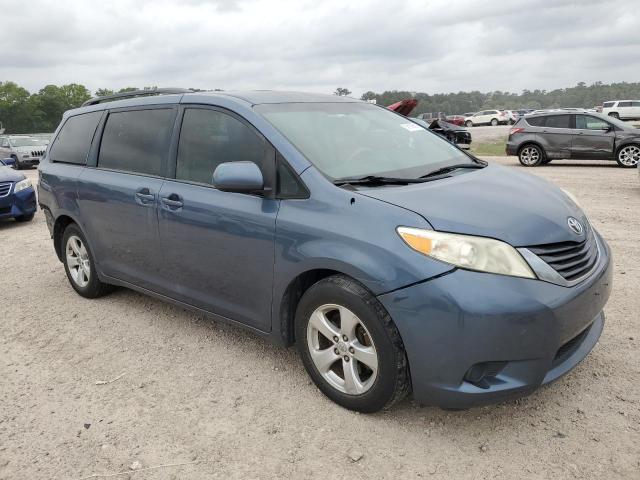 Photo 3 VIN: 5TDKK3DC7DS354738 - TOYOTA SIENNA LE 