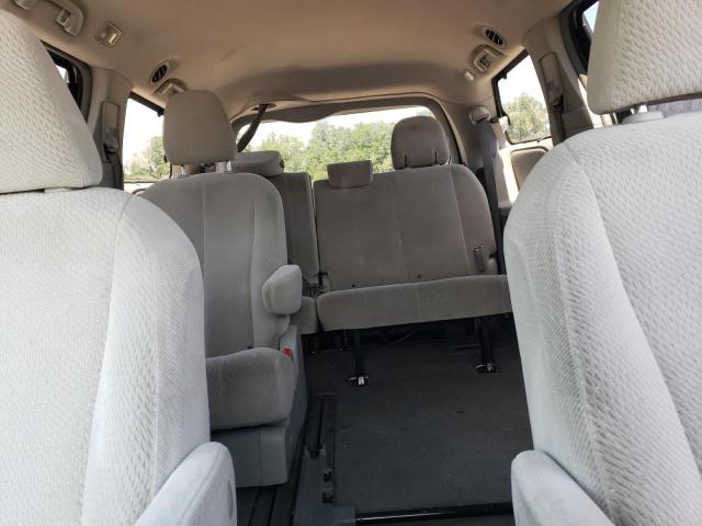 Photo 9 VIN: 5TDKK3DC7DS358241 - TOYOTA SIENNA LE 