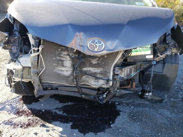 Photo 8 VIN: 5TDKK3DC7DS359647 - TOYOTA SIENNA LE 