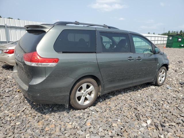 Photo 2 VIN: 5TDKK3DC7DS360104 - TOYOTA SIENNA LE 