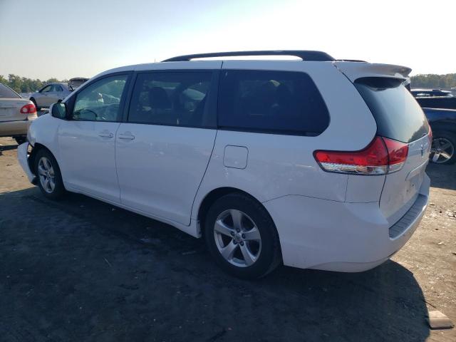 Photo 1 VIN: 5TDKK3DC7DS371975 - TOYOTA SIENNA LE 