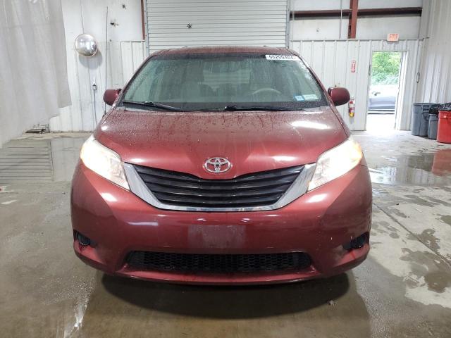 Photo 4 VIN: 5TDKK3DC7DS382474 - TOYOTA SIENNA LE 