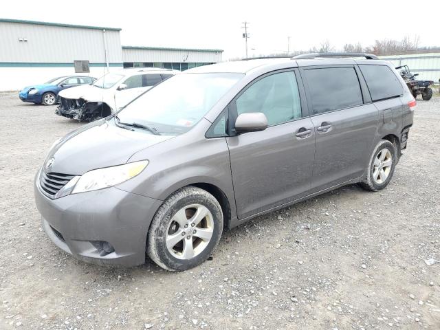 Photo 0 VIN: 5TDKK3DC7DS385584 - TOYOTA SIENNA LE 