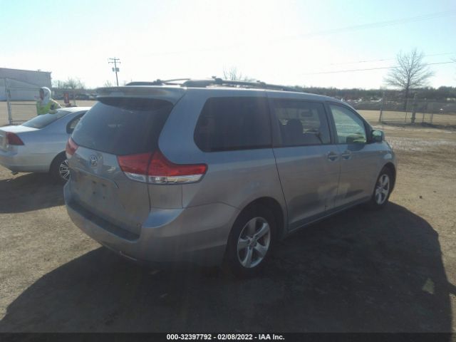 Photo 3 VIN: 5TDKK3DC7DS399386 - TOYOTA SIENNA 