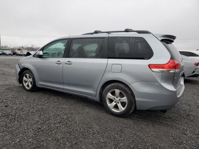 Photo 1 VIN: 5TDKK3DC7ES407004 - TOYOTA SIENNA LE 