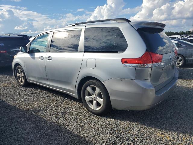 Photo 1 VIN: 5TDKK3DC7ES413059 - TOYOTA SIENNA LE 