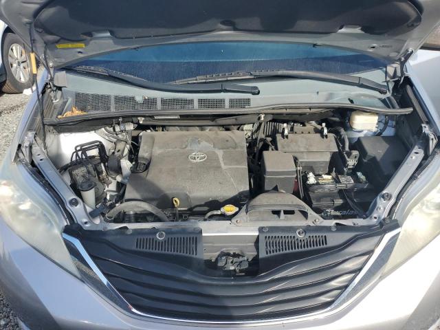 Photo 11 VIN: 5TDKK3DC7ES413059 - TOYOTA SIENNA LE 