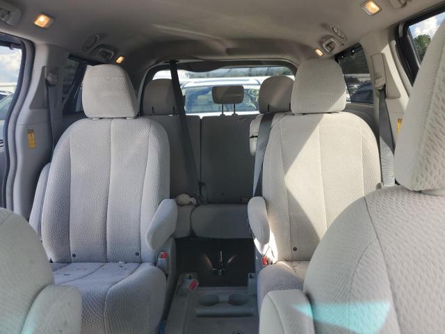 Photo 9 VIN: 5TDKK3DC7ES413059 - TOYOTA SIENNA LE 