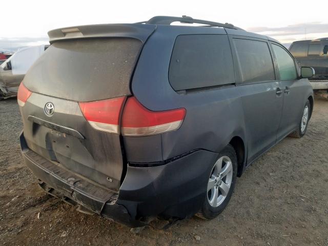 Photo 3 VIN: 5TDKK3DC7ES423025 - TOYOTA SIENNA LE 