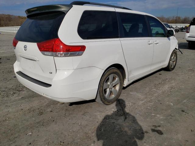 Photo 2 VIN: 5TDKK3DC7ES426782 - TOYOTA SIENNA LE 