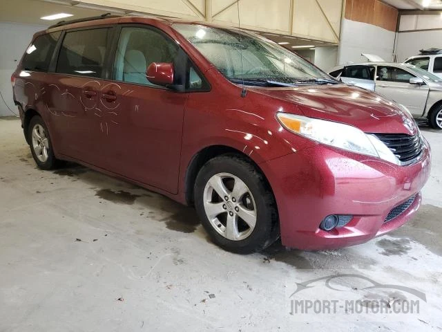 Photo 12 VIN: 5TDKK3DC7ES479739 - TOYOTA SIENNA 