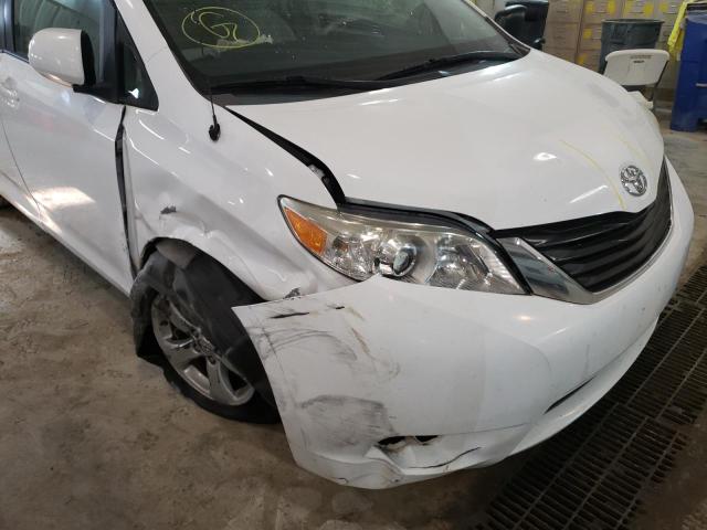 Photo 8 VIN: 5TDKK3DC7ES487288 - TOYOTA SIENNA LE 