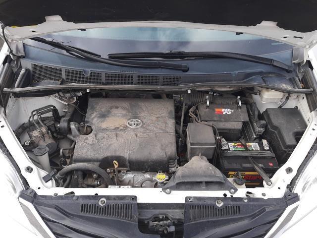 Photo 6 VIN: 5TDKK3DC7ES489252 - TOYOTA SIENNA LE 