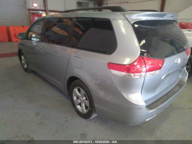 Photo 2 VIN: 5TDKK3DC7ES491471 - TOYOTA SIENNA 