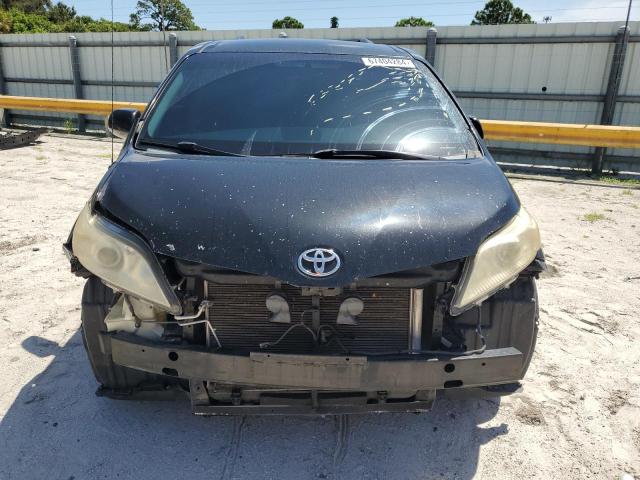 Photo 4 VIN: 5TDKK3DC7ES492104 - TOYOTA SIENNA LE 