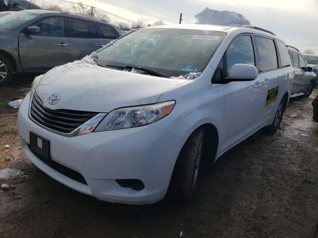 Photo 1 VIN: 5TDKK3DC7ES495343 - TOYOTA SIENNA LE 