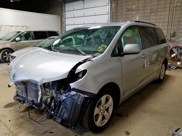 Photo 1 VIN: 5TDKK3DC7FS563156 - TOYOTA SIENNA LE 