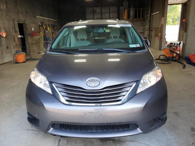 Photo 4 VIN: 5TDKK3DC7FS579938 - TOYOTA SIENNA LE 