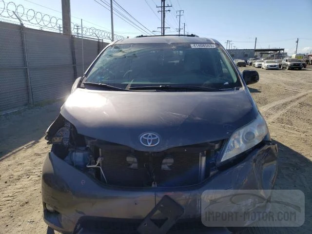 Photo 4 VIN: 5TDKK3DC7FS580264 - TOYOTA SIENNA 