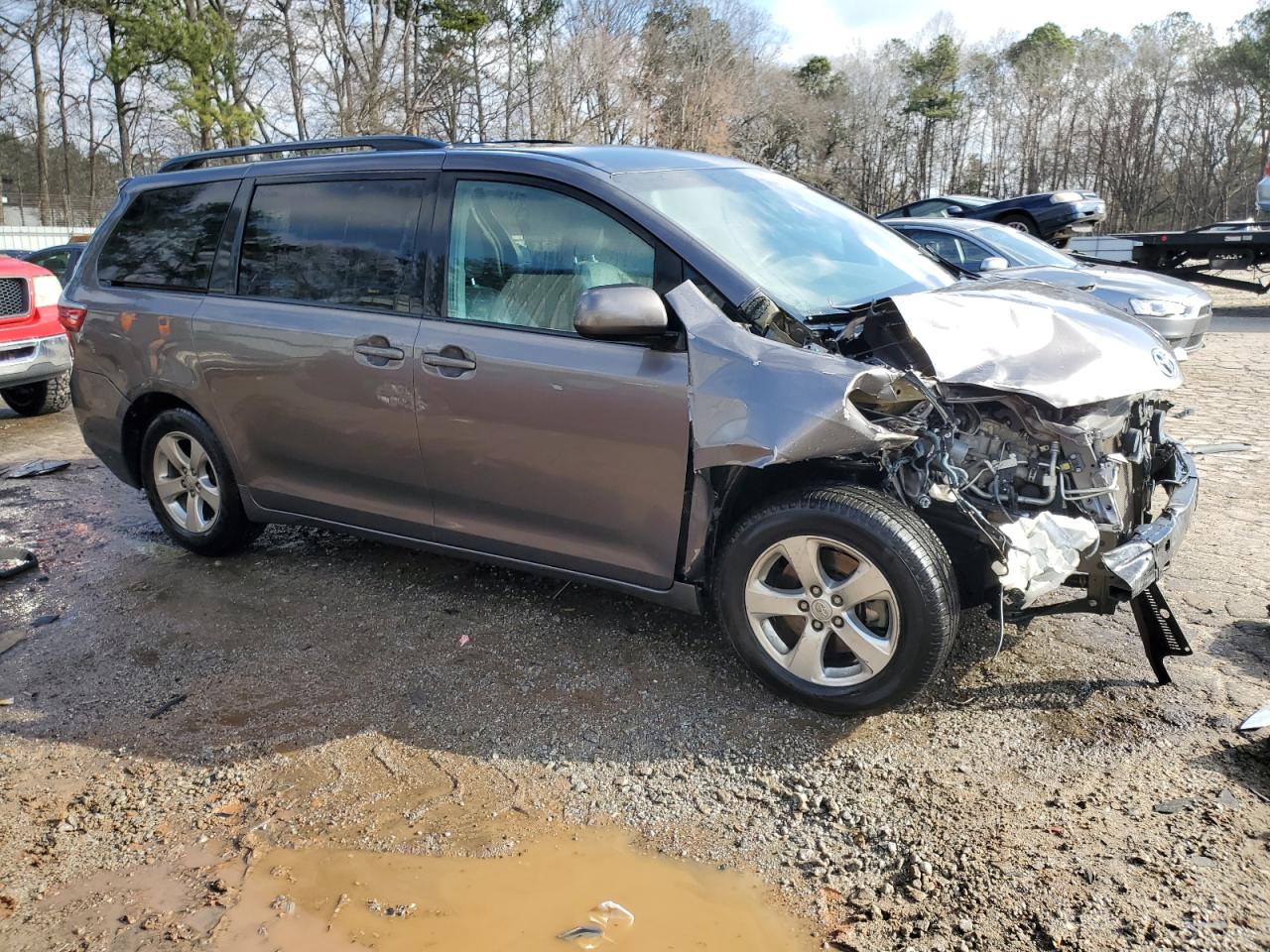 Photo 3 VIN: 5TDKK3DC7FS598585 - TOYOTA SIENNA 