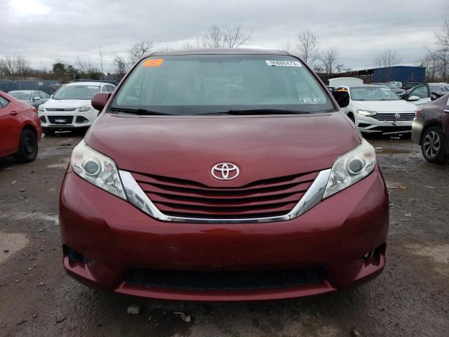 Photo 4 VIN: 5TDKK3DC7FS633657 - TOYOTA SIENNA LE 