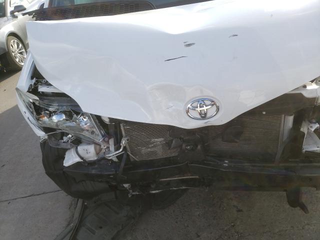 Photo 8 VIN: 5TDKK3DC7FS648059 - TOYOTA SIENNA LE 