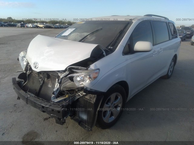 Photo 1 VIN: 5TDKK3DC7FS648272 - TOYOTA SIENNA 