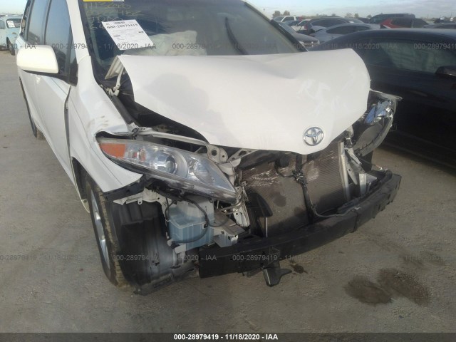 Photo 5 VIN: 5TDKK3DC7FS648272 - TOYOTA SIENNA 