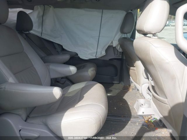 Photo 7 VIN: 5TDKK3DC7FS649034 - TOYOTA SIENNA 