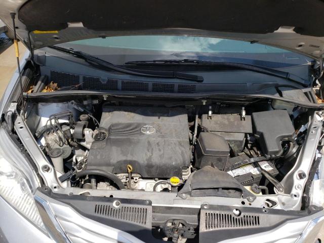 Photo 6 VIN: 5TDKK3DC7FS650636 - TOYOTA SIENNA LE 