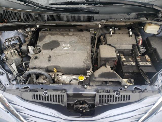 Photo 6 VIN: 5TDKK3DC7FS671003 - TOYOTA SIENNA LE 