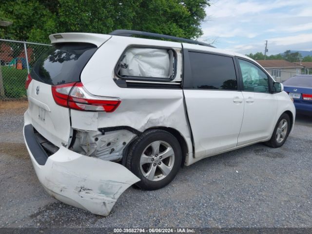 Photo 5 VIN: 5TDKK3DC7FS684883 - TOYOTA SIENNA 