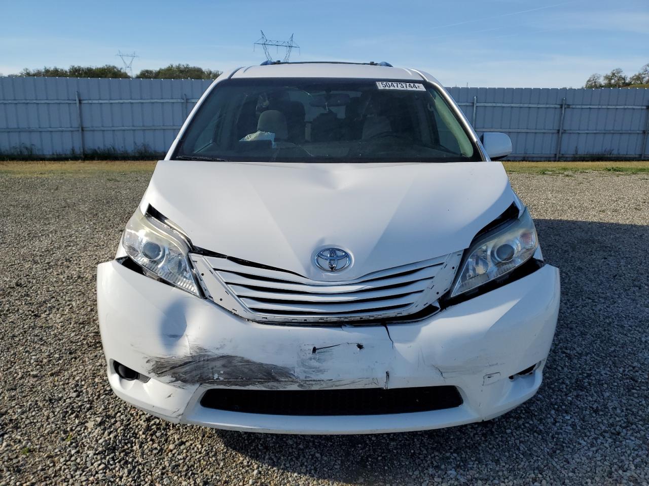 Photo 4 VIN: 5TDKK3DC7GS703157 - TOYOTA SIENNA 