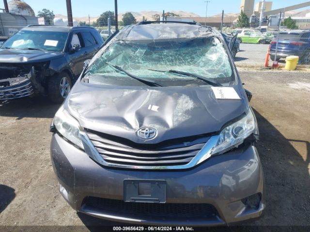 Photo 5 VIN: 5TDKK3DC7GS715762 - TOYOTA SIENNA 