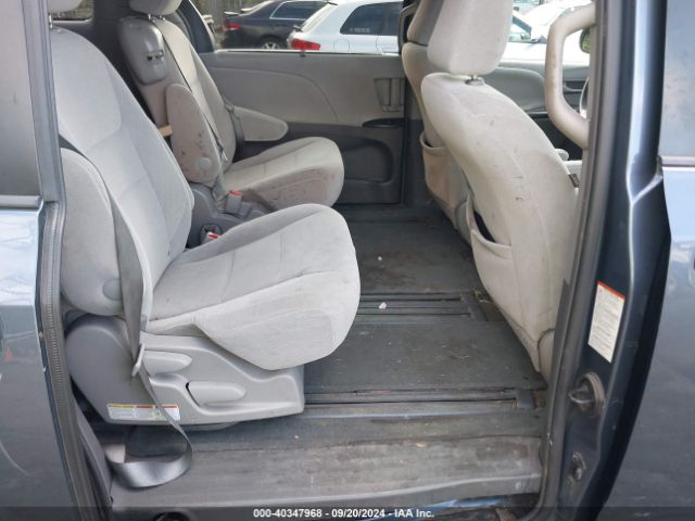 Photo 7 VIN: 5TDKK3DC7GS749510 - TOYOTA SIENNA 